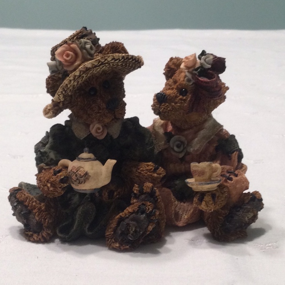 Boyds Bears & Friends Afternoon Tea Figurine​